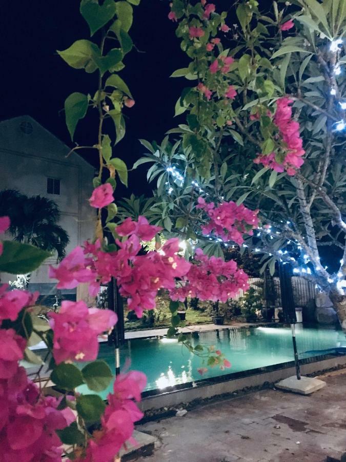 Kiki Hostel & Pool Club Hoi An Esterno foto